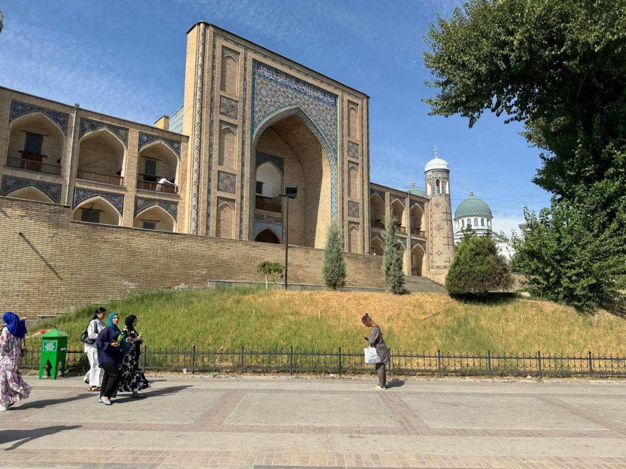 Abay Street- Tashkent City Center Exterior photo